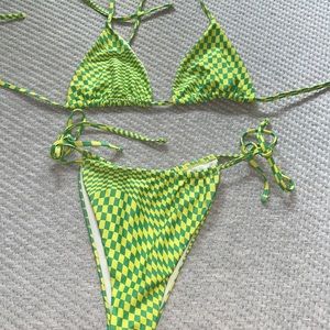 Halter tie bikini